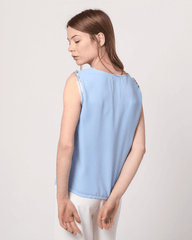 Blusa mujer fluida sin mangas blouse top cuello caído ribetes decorativos plateados corte recto elegante fresca ligera cómoda azul claro talla S ✅Entrega 24/48h