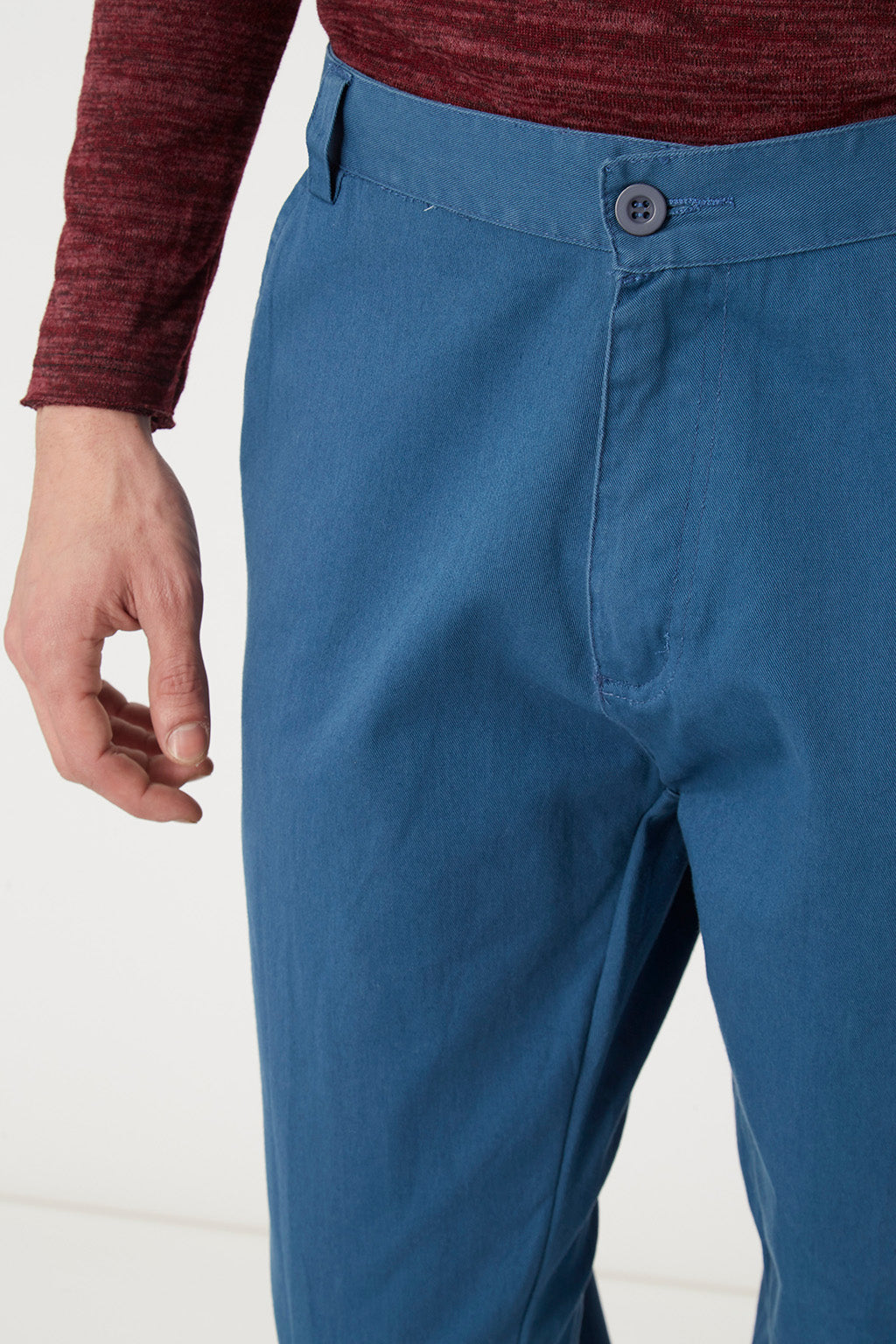 Pantalón recto casual hombre, jeans, chino, tejido algodón azul, bolsillos laterales, corte clásico, look versátil oficina, talla 38, cómodo y fresco, elegante básico diario, moderno juvenil, entrega rápida ✅Entrega 24/48h