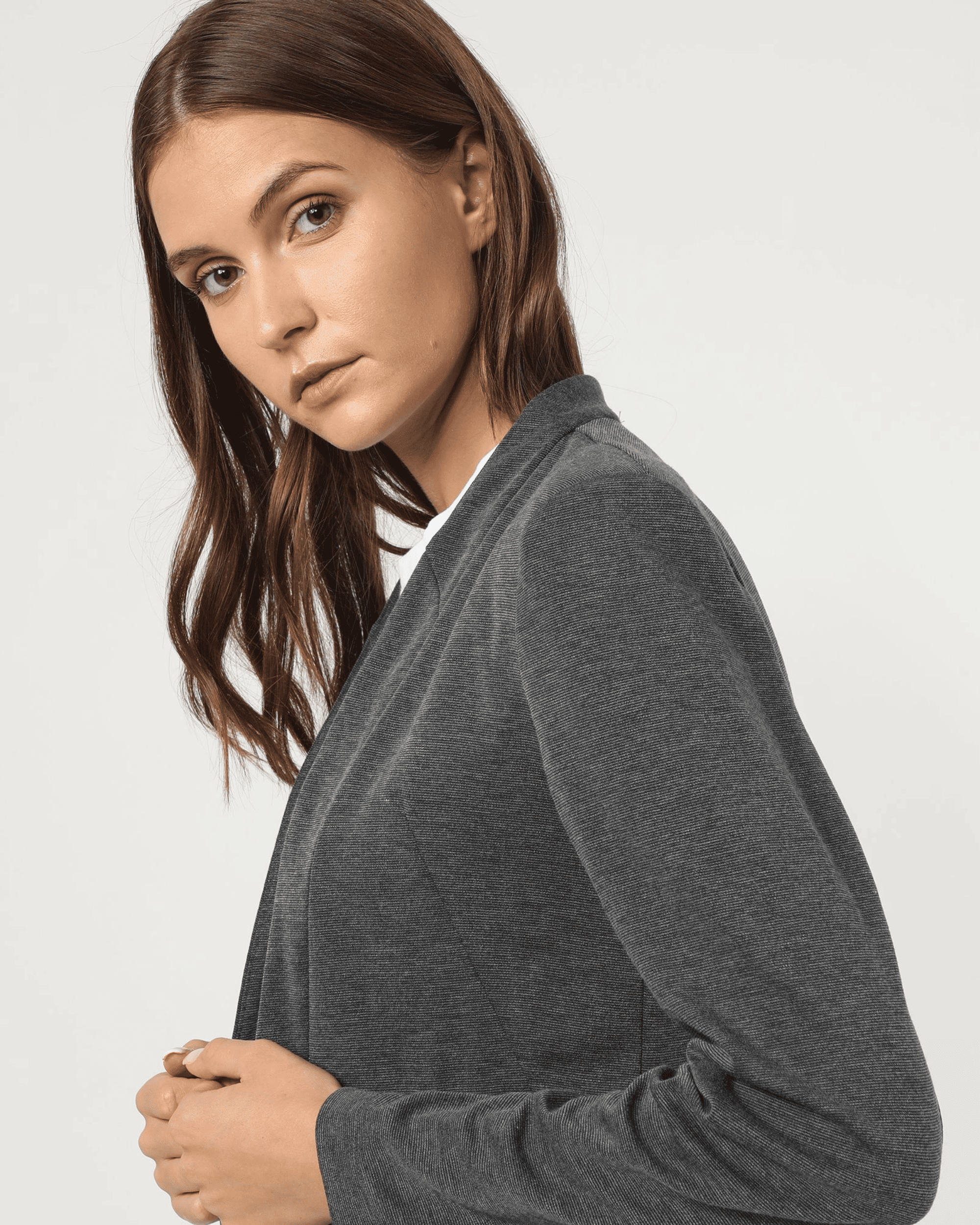 Chaqueta mujer corta algodón, blazer ligera, punto calado, manga larga, cuello redondo abierto, sin cierre, elegante, cómoda, talla L, color gris oscuro, ideal entretiempo ✅Entrega 24/48h