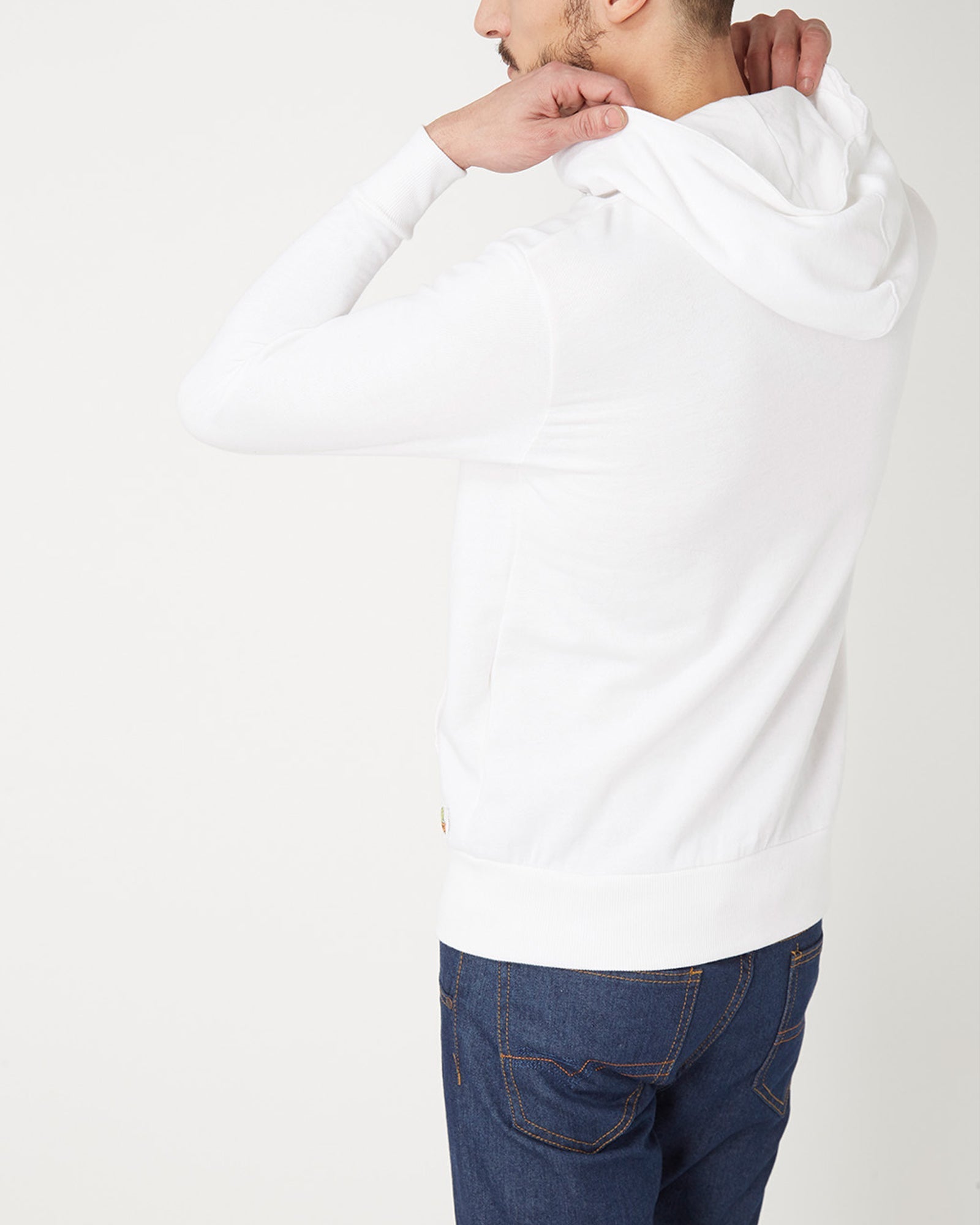 Sudadera blanca ilustrada personajes divertidos hoodie algodón suave capucha ajustable urbano cómoda L outfit original juvenil color blanco para look casual, combina jeans sneakers ✅Entrega 24/48h