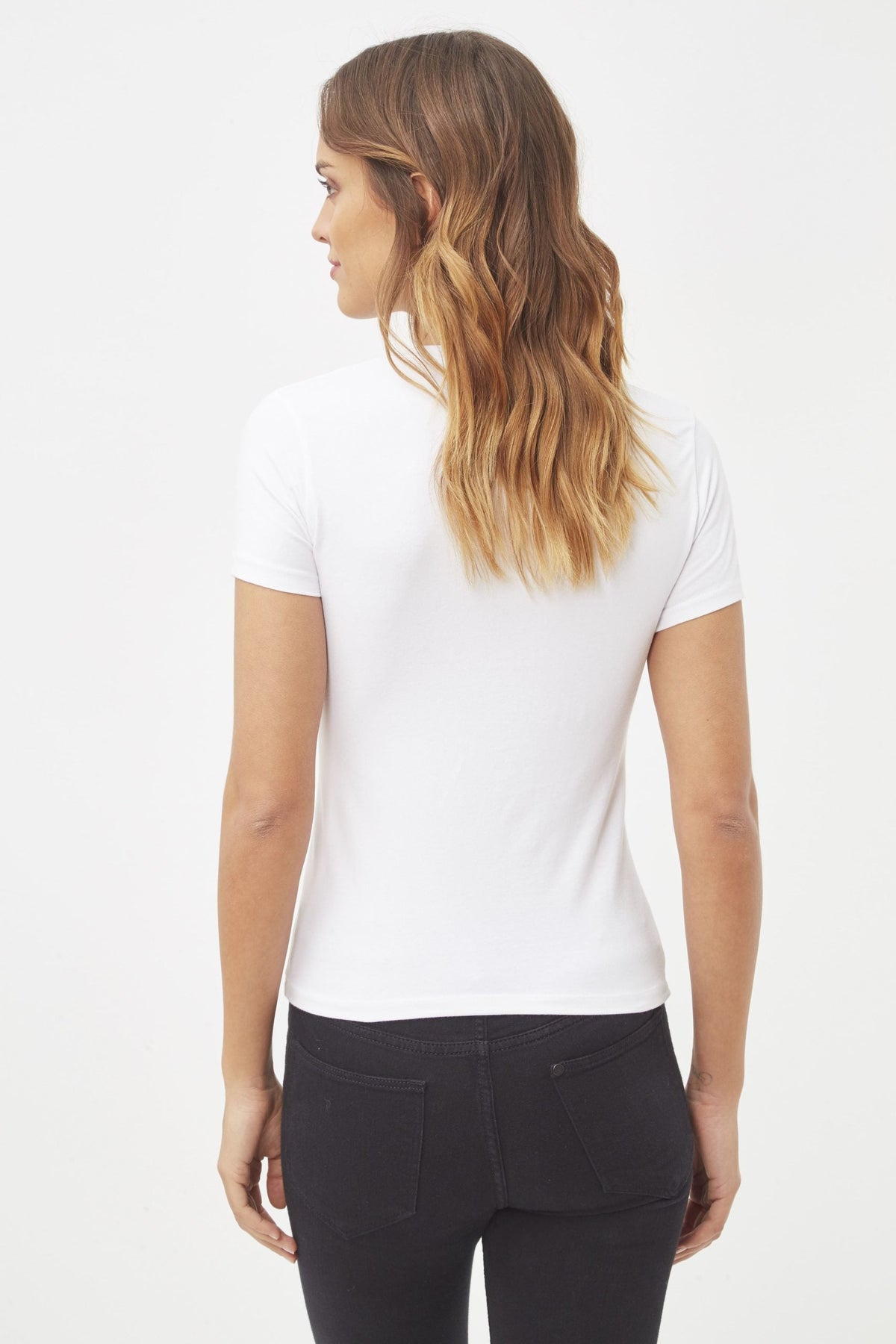 Camiseta mujer, t-shirt, polera, algodón suave, estampado creativo, diseño original, corte ajustado, manga corta, cuello V, estilo casual urbano, color blanco, talla M, cómoda y versátil, ✅Entrega 24/48h
