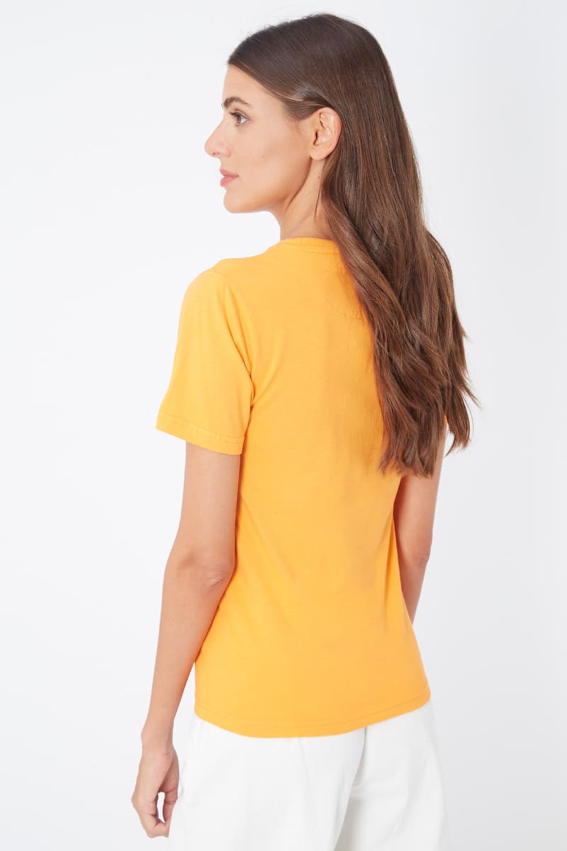 Camiseta mujer, t-shirt, top, algodón suave, estampado ositos divertido, corte clásico, estilo casual juvenil, manga corta, color mostaza, talla L, fresca y cómoda, outfit diario, ideal verano ✅Entrega 24/48h