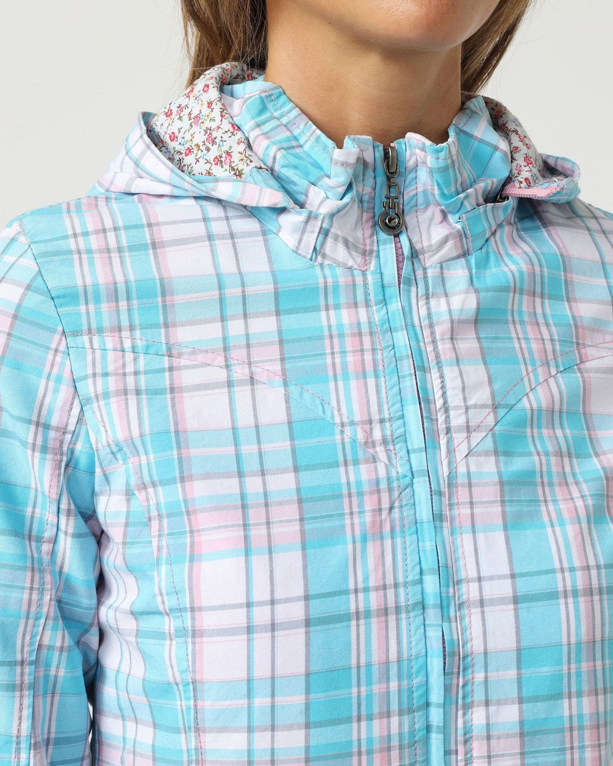 Chaqueta ligera mujer cuadros Hoodie casual urbana, estampado celeste rosa, capucha ajustable, estilo desenfadado, cierre frontal, tela transpirable, disponible talla L, cómoda moderna ✅Entrega 24/48h