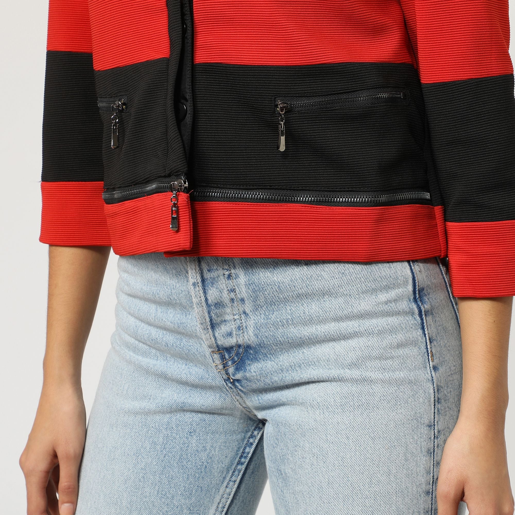 Chaqueta mujer rayas bloques teja negro, blazer cremallera bolsillos, corte recto, manga francesa, estilo urbano sofisticado, cómoda y elegante, talla 38, ideal oficina o eventos, colores vibrantes, ✅Entrega 24/48h