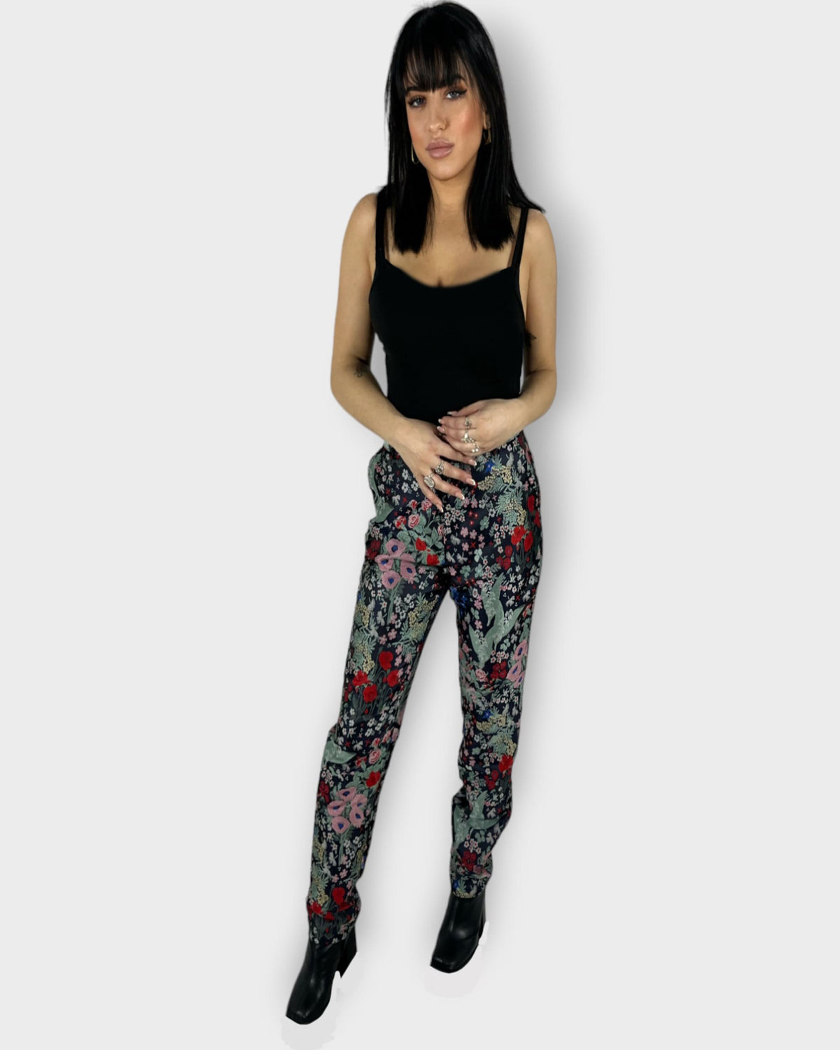 Pantalón mujer skinny satinado floral fashion pants printed trousers tiro medio multicolor S bolsillos laterales cierre oculto cómodo elegante versátil look trendy oficina casual ✅Entrega 24/48h