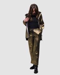 Chaqueta con capucha