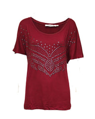 Camiseta con tachuelas