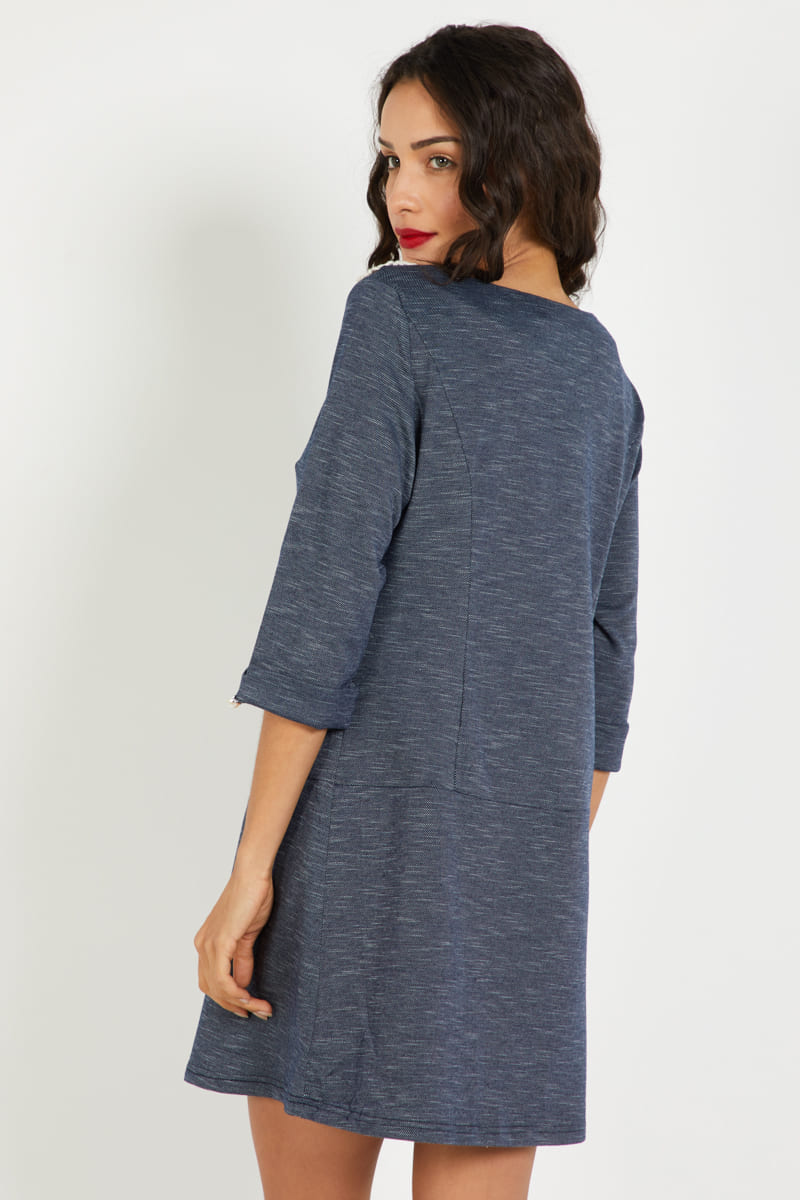 Vestido mujer corto jaspeado, dress estilo casual, cuello redondo con aplique crochet, manga 3/4 botón decorativo, modelo AN-040031, color gris, talla 38, cómodo y elegante, outfit versátil ✅Entrega 24/48h