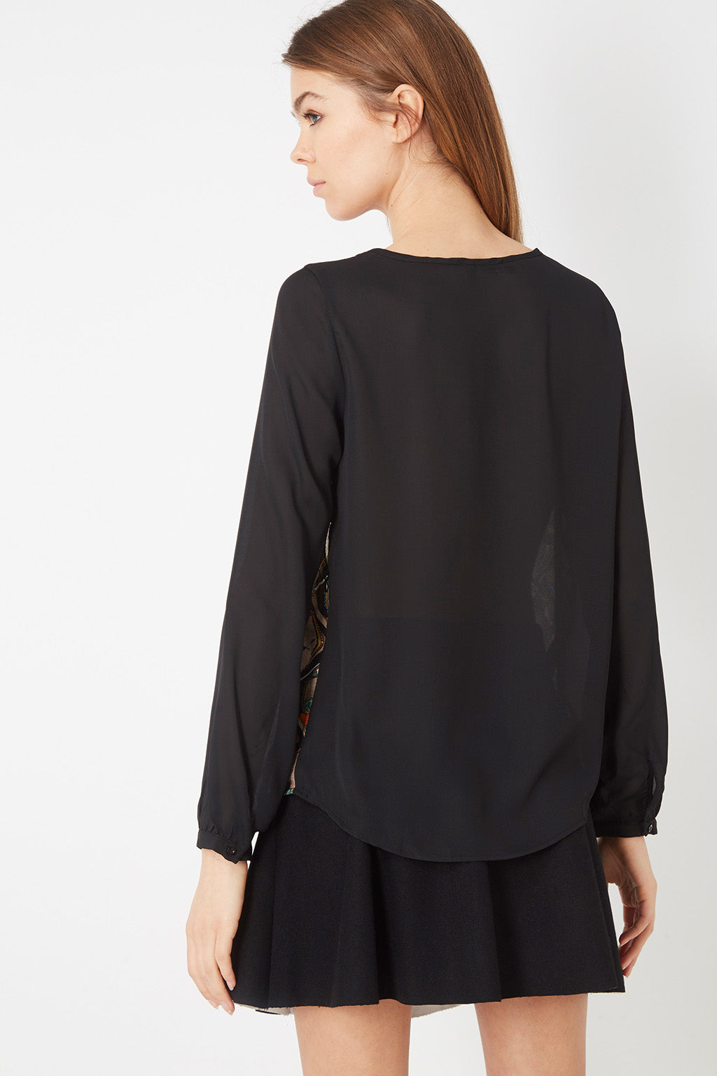 Blusa mujer estampada geométrica, shirt top bohemia, manga larga, escote lazo, tejido ligero, estilo retro sofisticado, multicolor tonos tierra, talla 38, ideal oficina y city outfits, cómoda y fresca ✅Entrega 24/48h