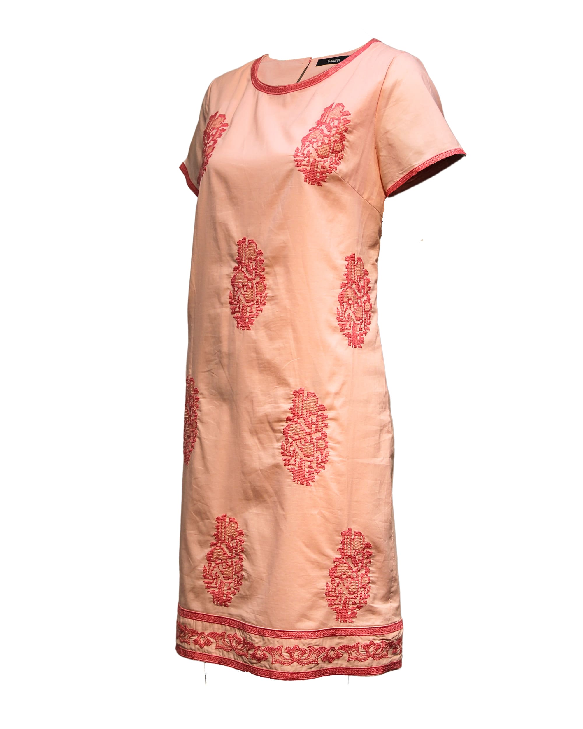 Vestido recto bordado artesanal rosa, dress elegante casual, algodón ligero, talla 38, cómodo, versátil, ideal eventos formales y salidas, acabados delicados, outfit sofisticado, color pastel, ✅Entrega 24/48h