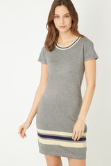 Vestido tejido casual deportivo, dress punto suave, outfit manga corta, rayas beige azul, cuello redondo, cómodo, versátil, tallas 38, gris, ideal oficina o urbano, estilo moderno, ✅Entrega 24/48h