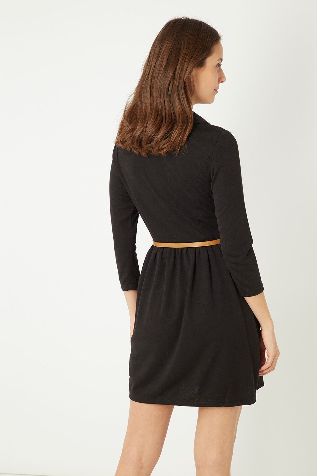 Vestido corto femenino elegante dress outfit cuello Peter Pan manga tres cuartos cinturón incluido suave tejido negro talla 38, corte clásico urbano, cómodo y versátil, disponible en 44 colores cautivadores ✅Entrega 24/48h