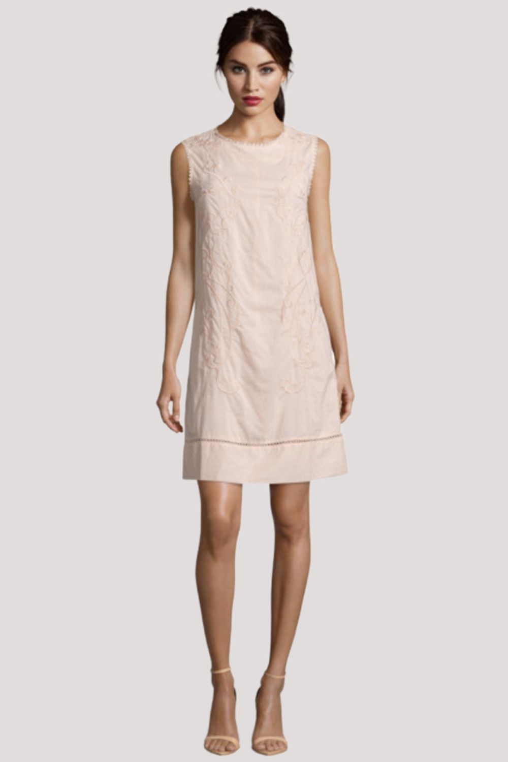Vestido bordado