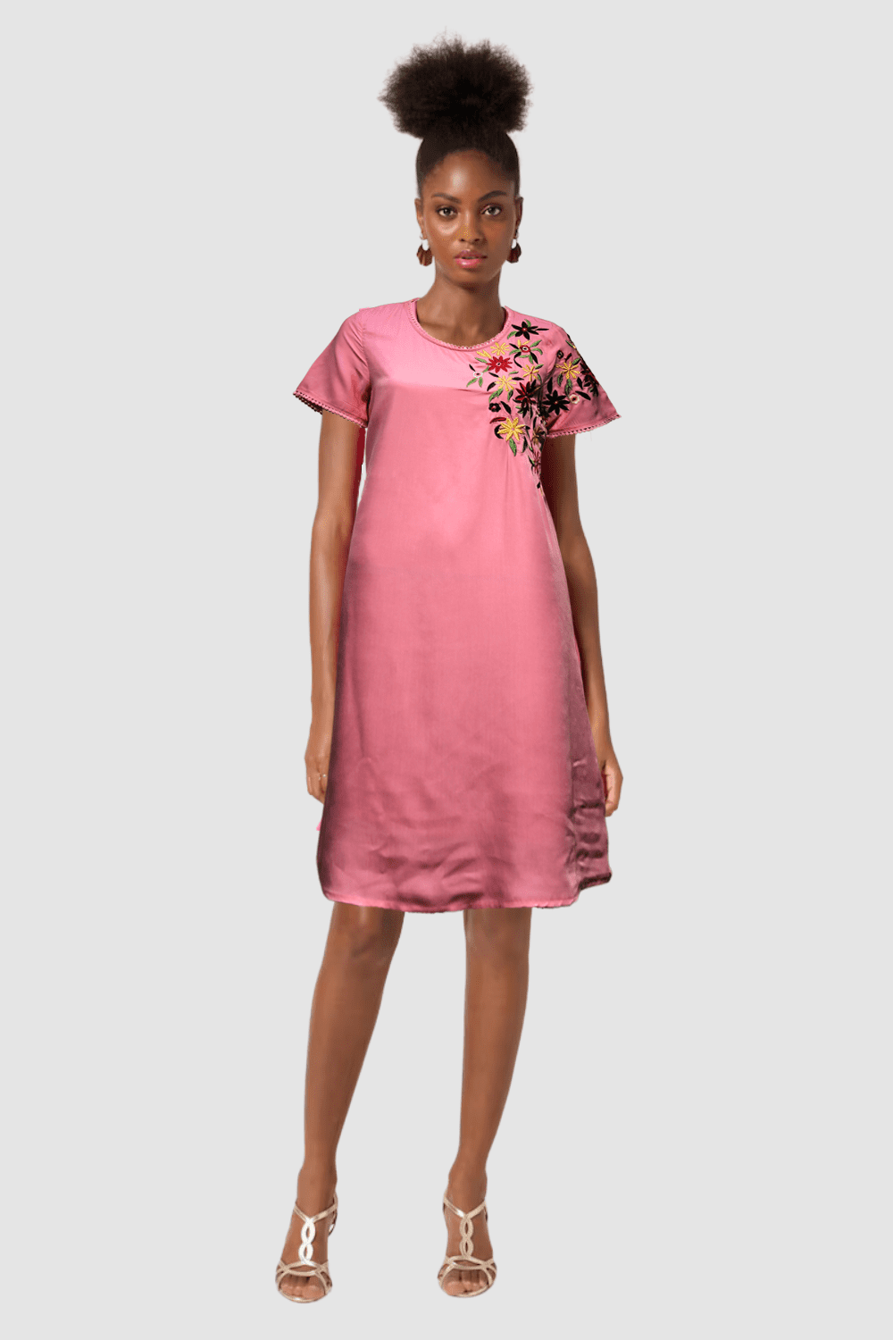 Vestido bordado
