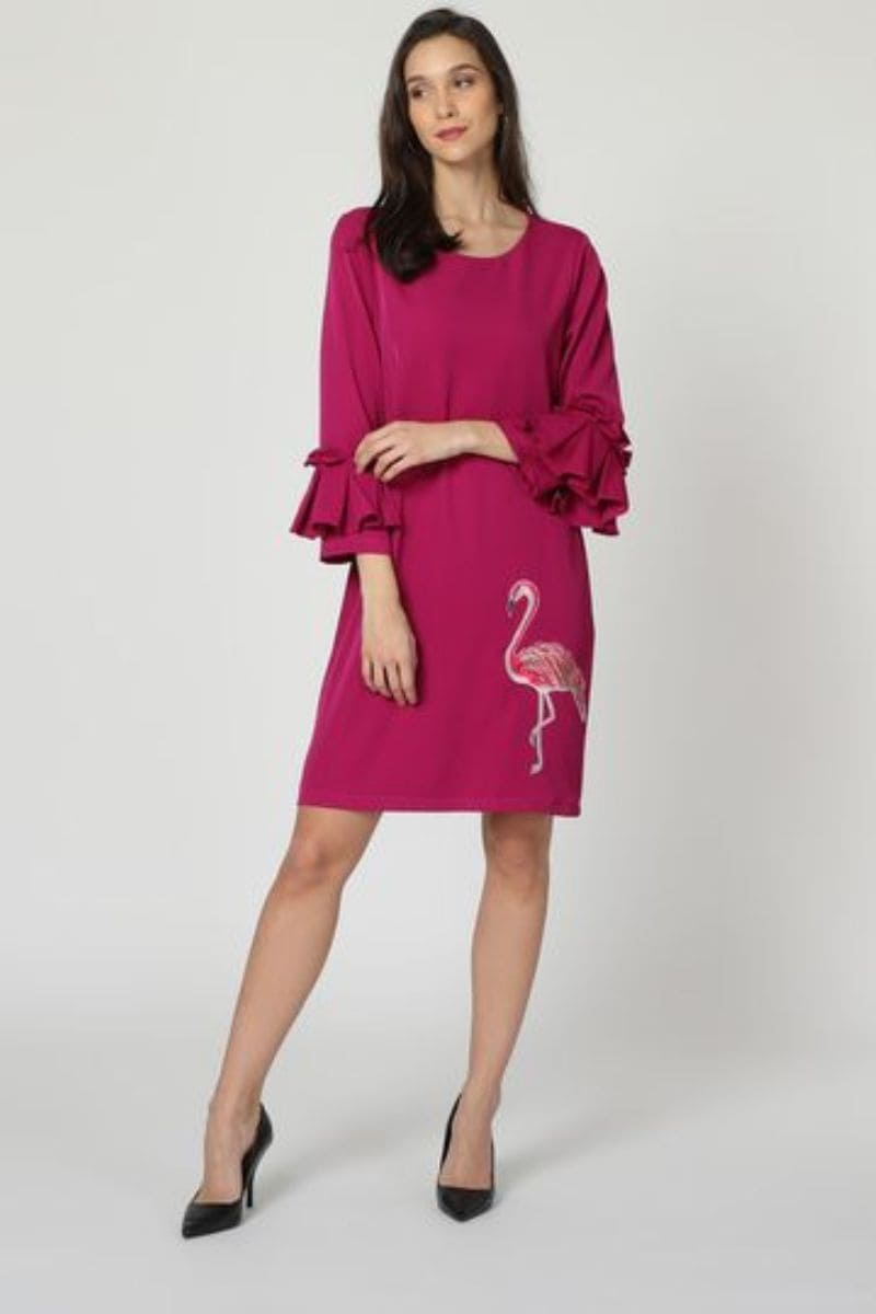 Vestido satinado mujer, dress elegante Anany AN-260795, manga larga volantes, flamenco bordado, forro interior, cómodo, corte recto, estilo sofisticado, color violeta, talla 38 ✅Entrega 24/48h