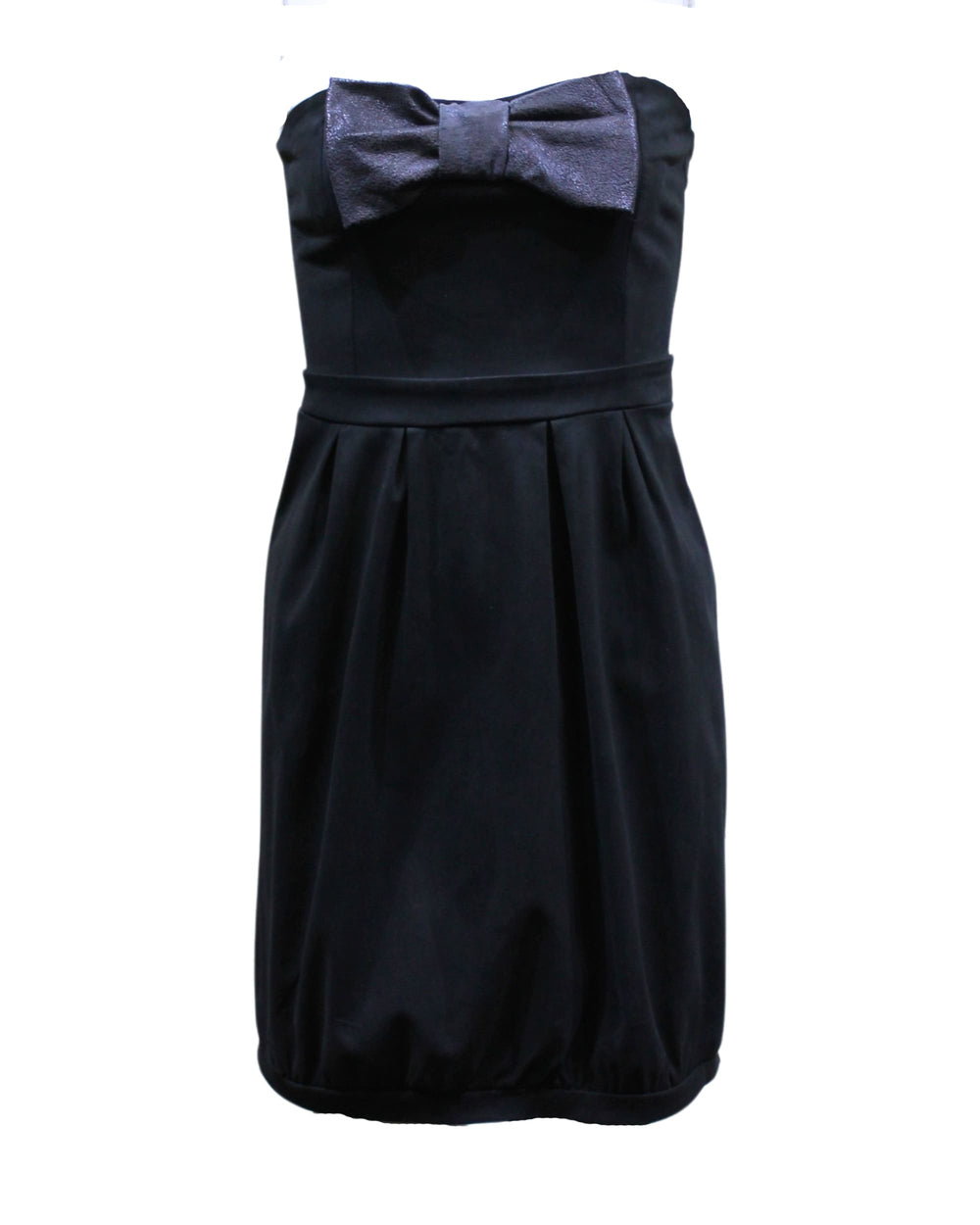 Vestido con lazo
