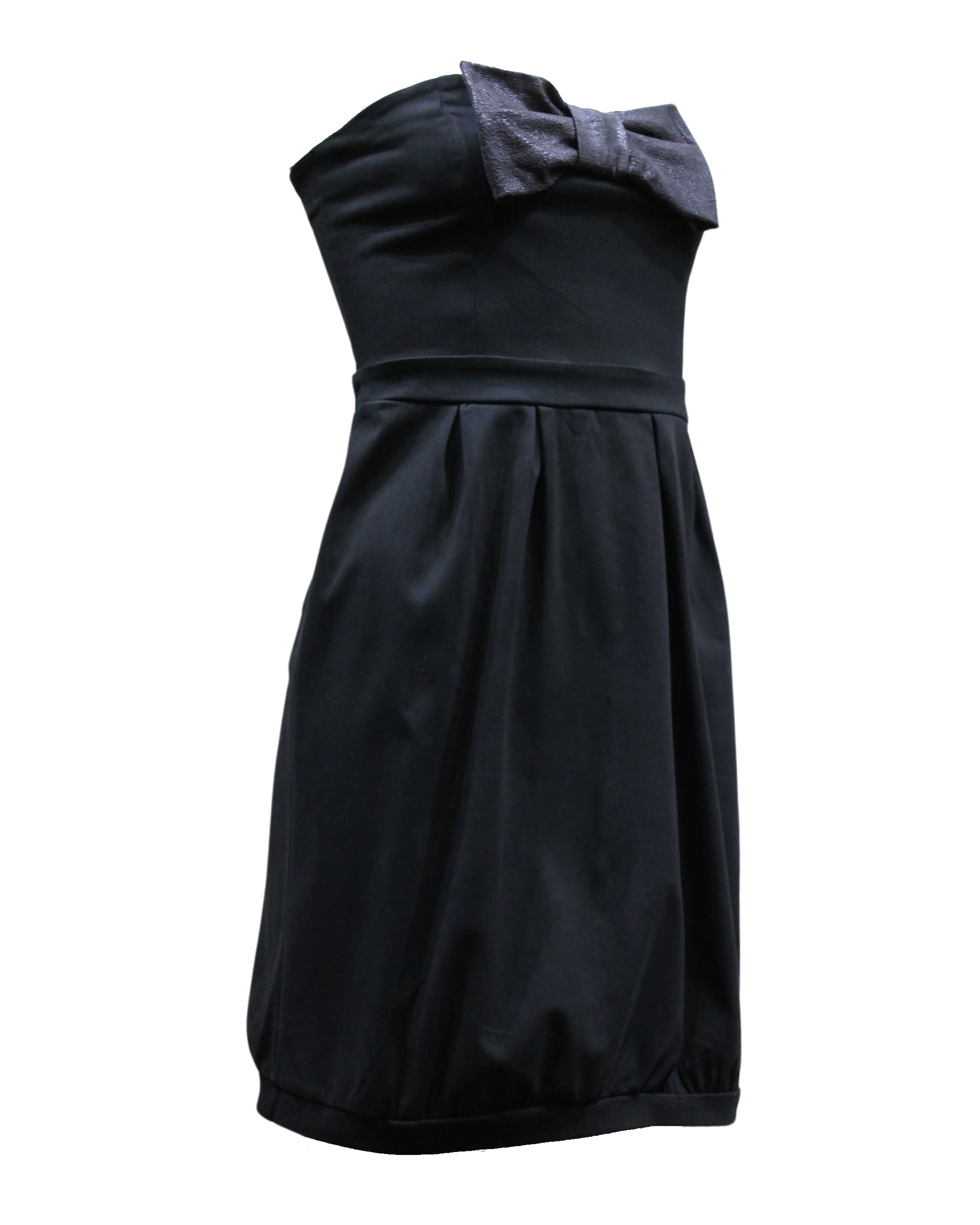 Vestido con lazo
