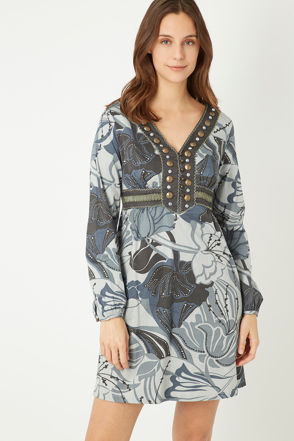 Vestido corto floral licra mujer, manga larga, escote pico bordado, botones decorativos, cintura elástica ajustable, modelo AN-L2699, talla 36, cómodo versátil elegante, gris ✅Entrega 24/48h