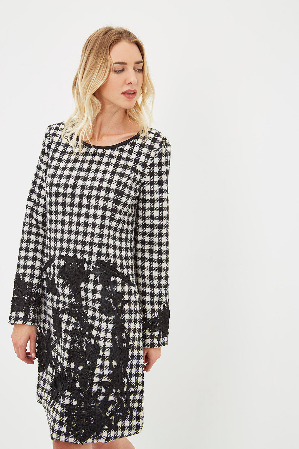 Vestido mujer manga larga dress modelo AN-L2954 estampado geométrico black and white, bordado, forro interior, cierre cremallera y botones, cuello redondo, elegante, cómodo talla 44 ✅Entrega 24/48h