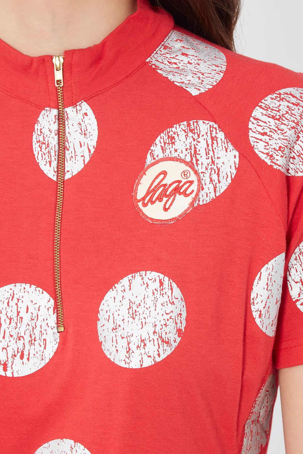 Camiseta mujer, polo, top, manga corta, diseño estampado lunares, cuello mao cremallera, tejido punto, corte regular, estilo casual, color rojo, talla L, cómoda y versátil. ✅Entrega 24/48h