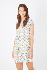 Vestido corto outfit dress estampado flores diseño recto manga corta cuello redondo tejido suave look casual urbano oficina blanco talla L cómodo versátil sofisticado ✅Entrega 24/48h