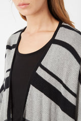 Cárdigan abierto mujer, kimono, suéter, franjas grandes, tejido suave, corte oversize, estilo casual moderno, textura ligera, gris y negro, talla L/XL, versátil y cómodo para oficina y urbano ✅Entrega 24/48h