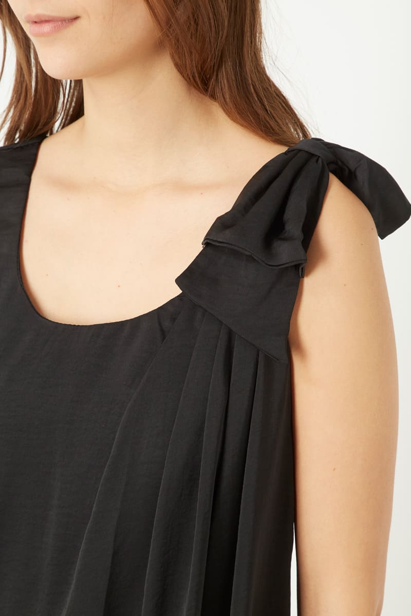 Vestido corto elegante, dress asimétrico, outfit drapeado, hombro lazo, tejido suave, moderno, cómodos, exclusivo, color negro, talla L, ideal eventos y cenas, look sofisticado, fácil combinar ✅Entrega 24/48h