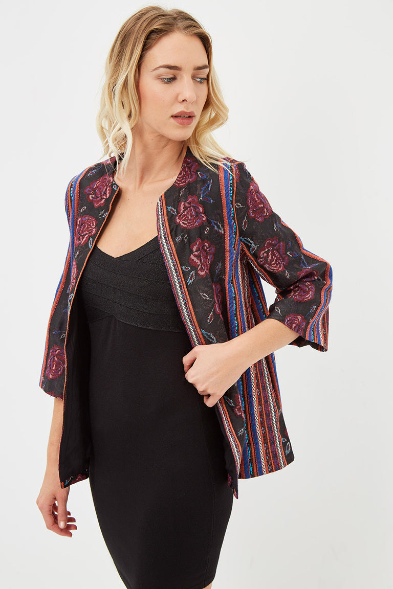 Blazer mujer chaqueta estampada flores rayas elegante casual ligera sin cuello corte regular manga tres cuartos color negro multicolor talla L sofisticada ideal oficina eventos urbanos versátil fácil combinar ✅Entrega 24/48h