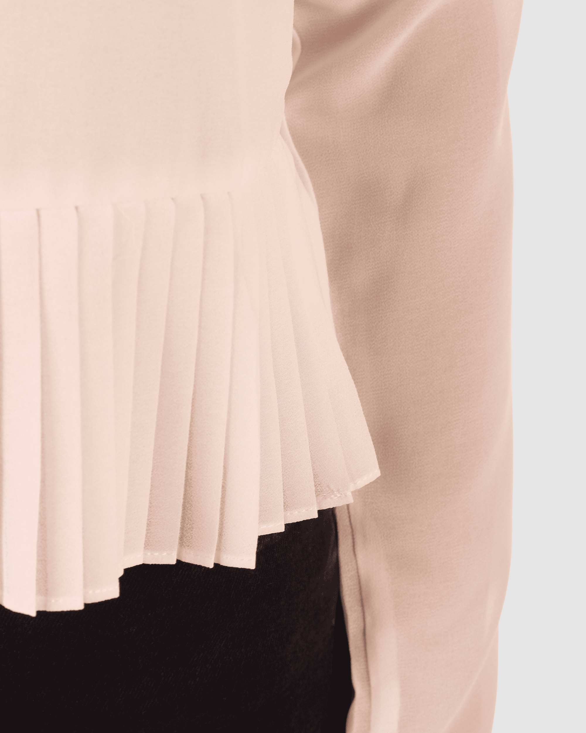Blusa fluida mujer, camisa top elegante polipiel, diseño tablas bajo, manga larga semitransparente, cuello redondo, cierre trasero botón, color blanco, talla L, versátil y cómoda ✅Entrega 24/48h