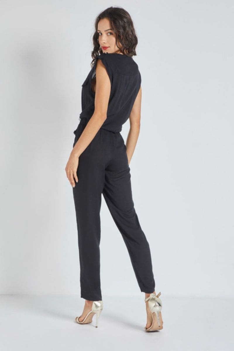 Mono fluido mujer jumpsuit sin mangas botones delanteros textura ligera elegante cómodo versátil suave color negro talla S perfecto oficina eventos casuales ✅Entrega 24/48h
