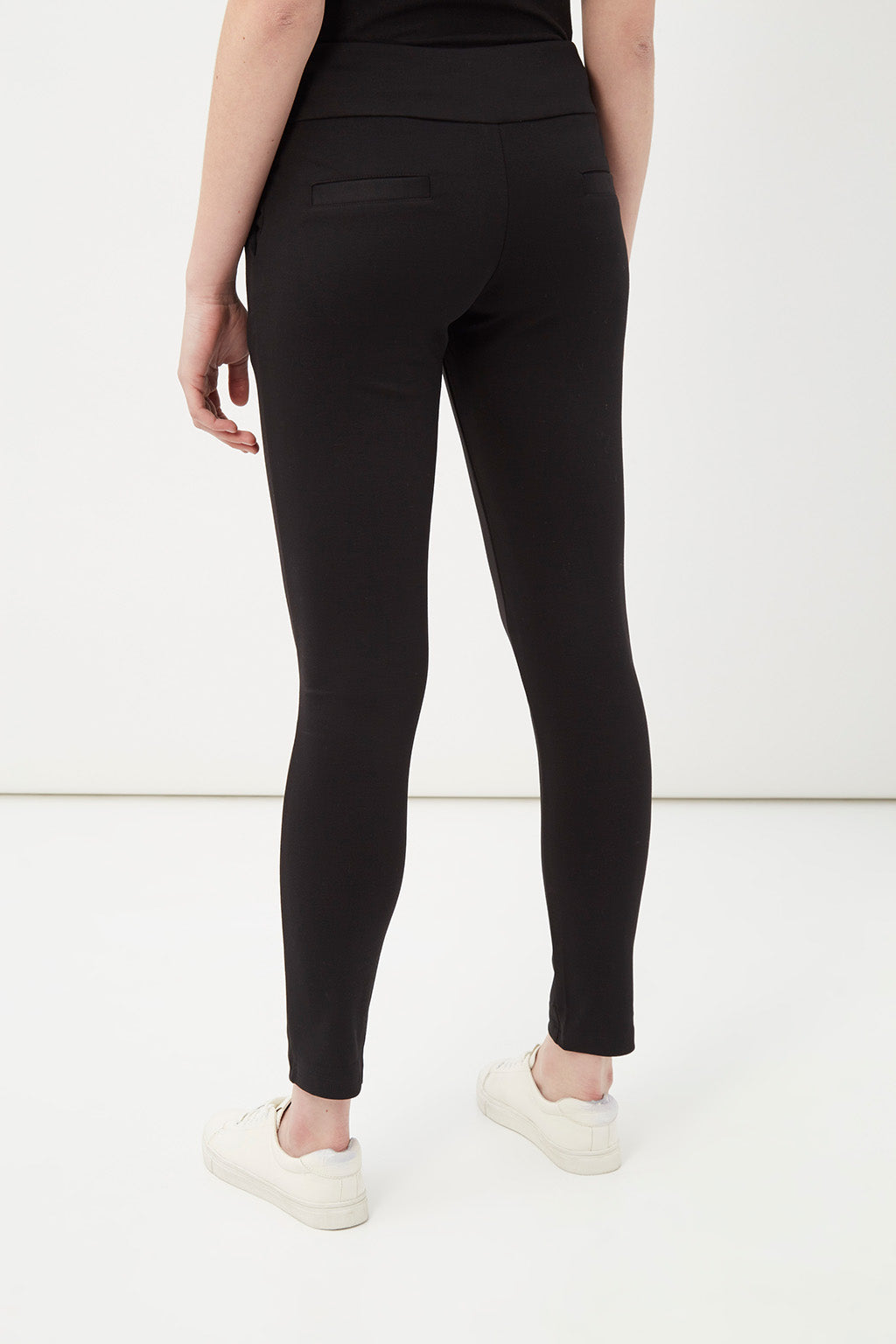 Pantalón mujer, pants, leggings, diseño slim fit, tejido suave, lazo cintura realza silueta, negro clásico, talla S, estilo urbano, versátil, combina blusas o zapatillas, fácil cuidado, moda cómoda ✅Entrega 24/48h