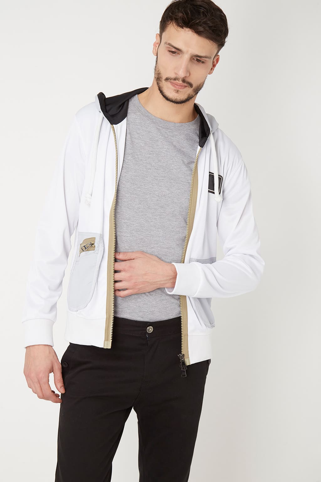 Sudadera blanca chaqueta urbana hoodie cremallera bolsillos grandes capucha ajuste moderno detalles beige talla L cómoda versátil streetwear casual hombre chica ciudad varios colores ✅Entrega 24/48h