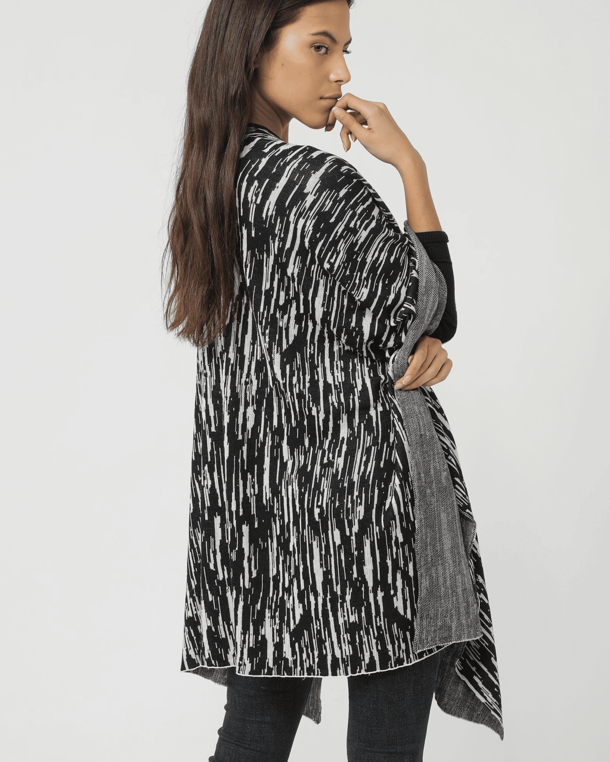 Poncho  Love & Money
