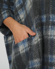 Poncho  Love & Money