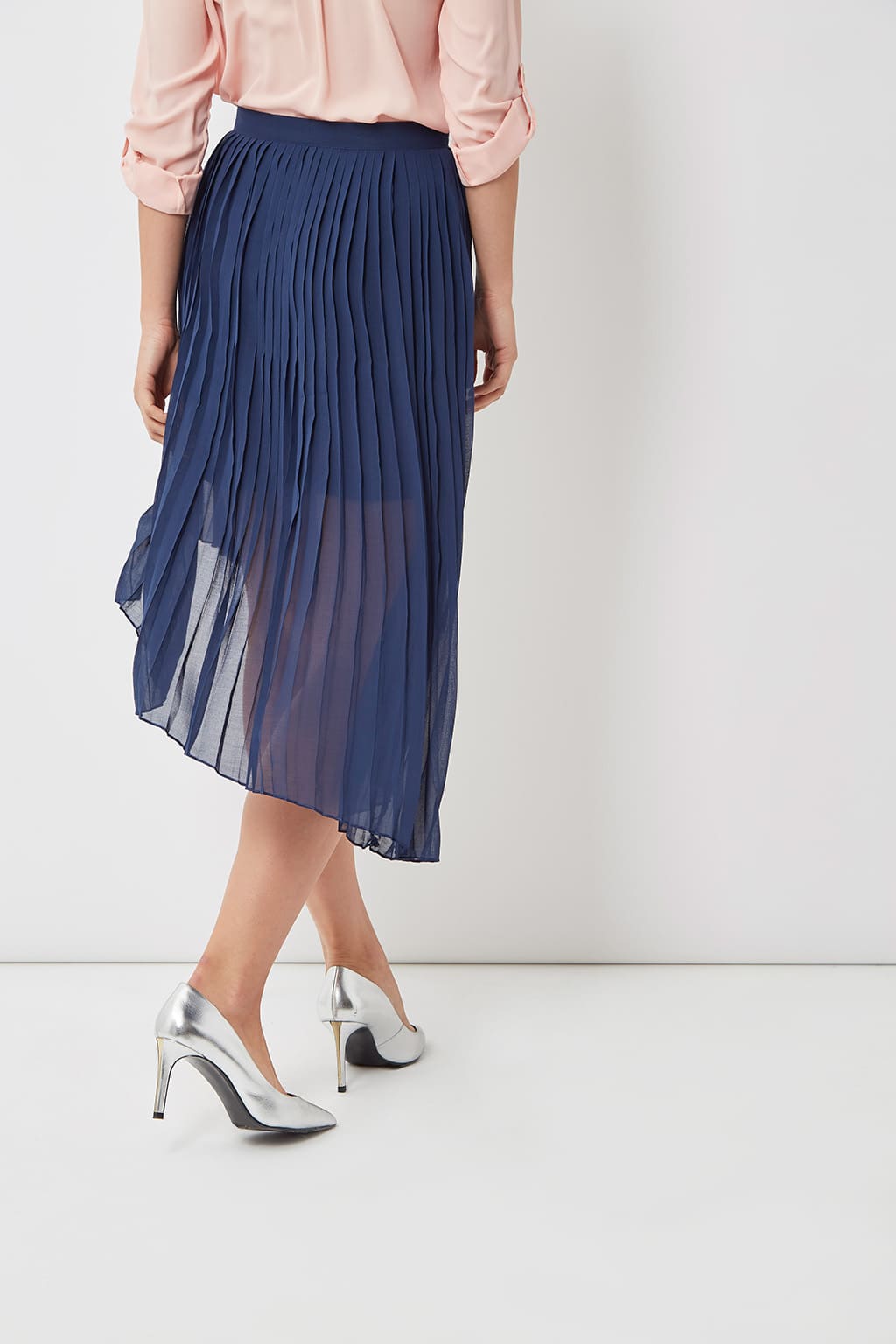 Falda plisada midi mujer elegante modelo asimétrico azul marino texturizada tejido ligero corte midi estilo sofisticado perfecta looks oficina L versátil elegante cómoda ✅Entrega 24/48h