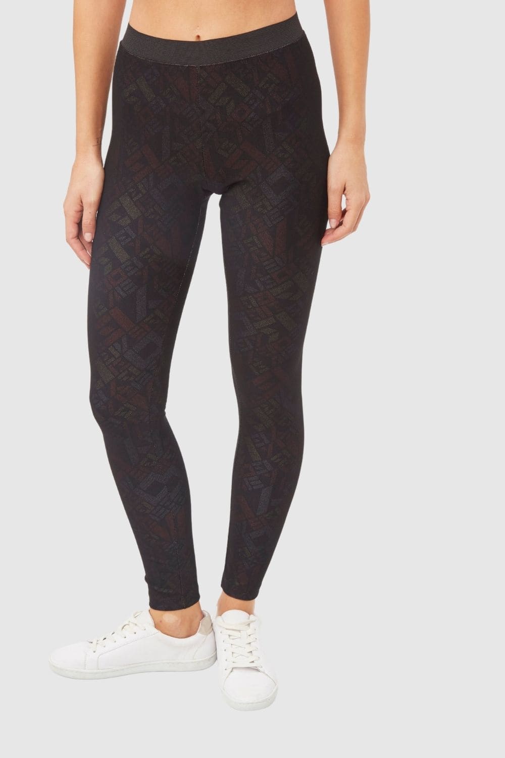 Leggin mujer estampado texturizado negro, poliéster elástico, diseño cómodo y versátil, pantalón ajustado, moda casual, talla 38 disponible, ideal para outfits urbanos, fácil de combinar ✅Entrega 24/48h