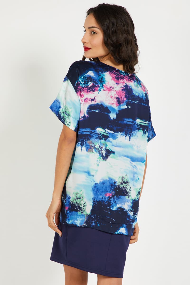 Blusa mujer holgada, top suelto manga corta, diseño artístico, cuello redondo, tejido fresco, corte relajado, moderna, color azul, talla 38, look casual elegante, cómoda y versátil, combina jeans o faldas, ✅Entrega 24/48h