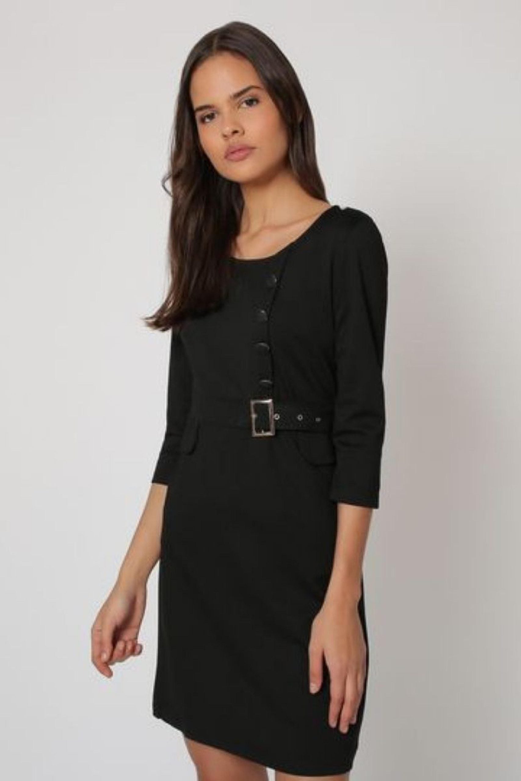 Vestido corto elegante, dress, outfit, textura suave, manga tres cuartos, cierre botones, cinturón decorativo, corte recto, negro, talla 38, versátil, ideal oficina y eventos, realza figura, femenino, cómodo ✅Entrega 24/48h