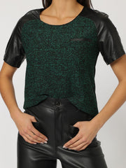 Blusa mujer urbana, top manga corta efecto cuero, tejido suave texturizado, diseño moderno, polipiel, estilo casual oficina, color verde, talla L, cómoda y versátil ✅Entrega 24/48h
