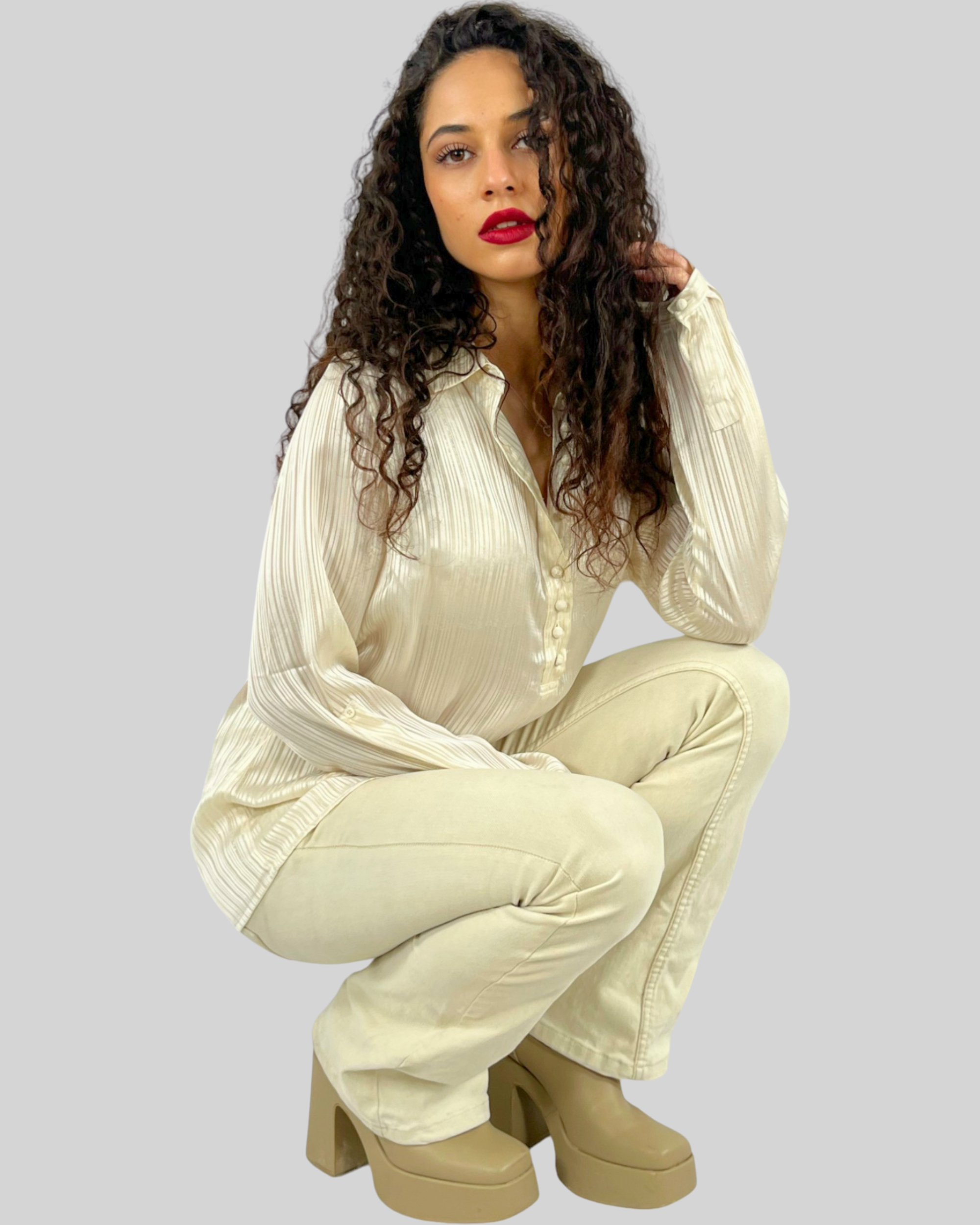 Blusa satinada de rayas