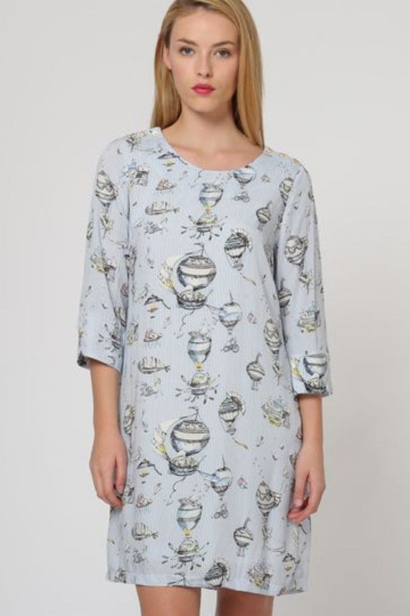 Vestido casual suelto dress outfit estampado globos manga tres cuartos ligero urbano look relajado cómodo blanco talla 38 versátil ideal verano primavera fácil combinar sandalias tacones moderno fresco ✅Entrega 24/48h