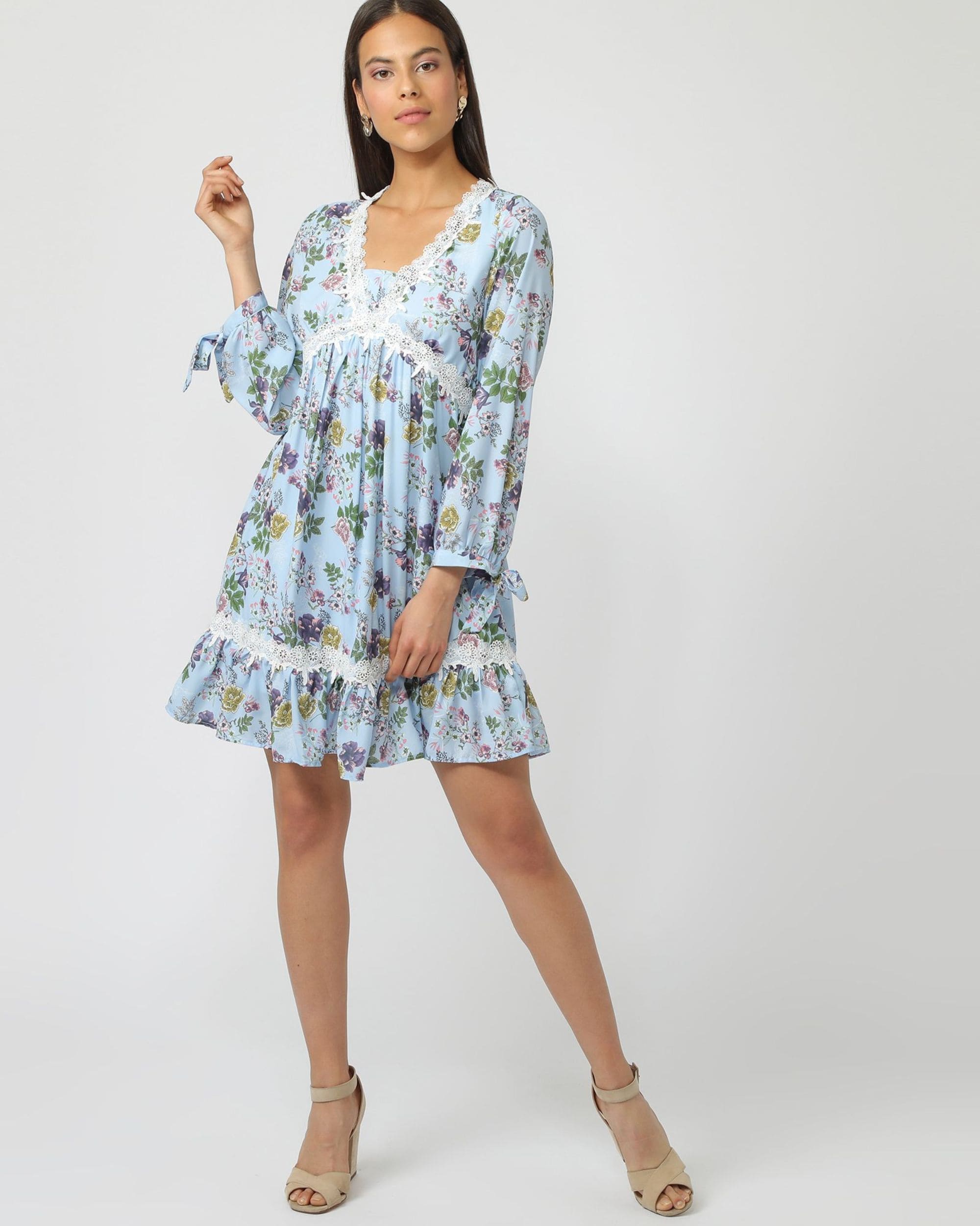 Vestido corto floral, dress bohemio vuelo, encaje en escote, manga larga, tela suave, escote V, modelo fresco y cómodo, ideal oficina eventos, color celeste, talla 38, versátil, elegante, fácil de combinar ✅Entrega 24/48h