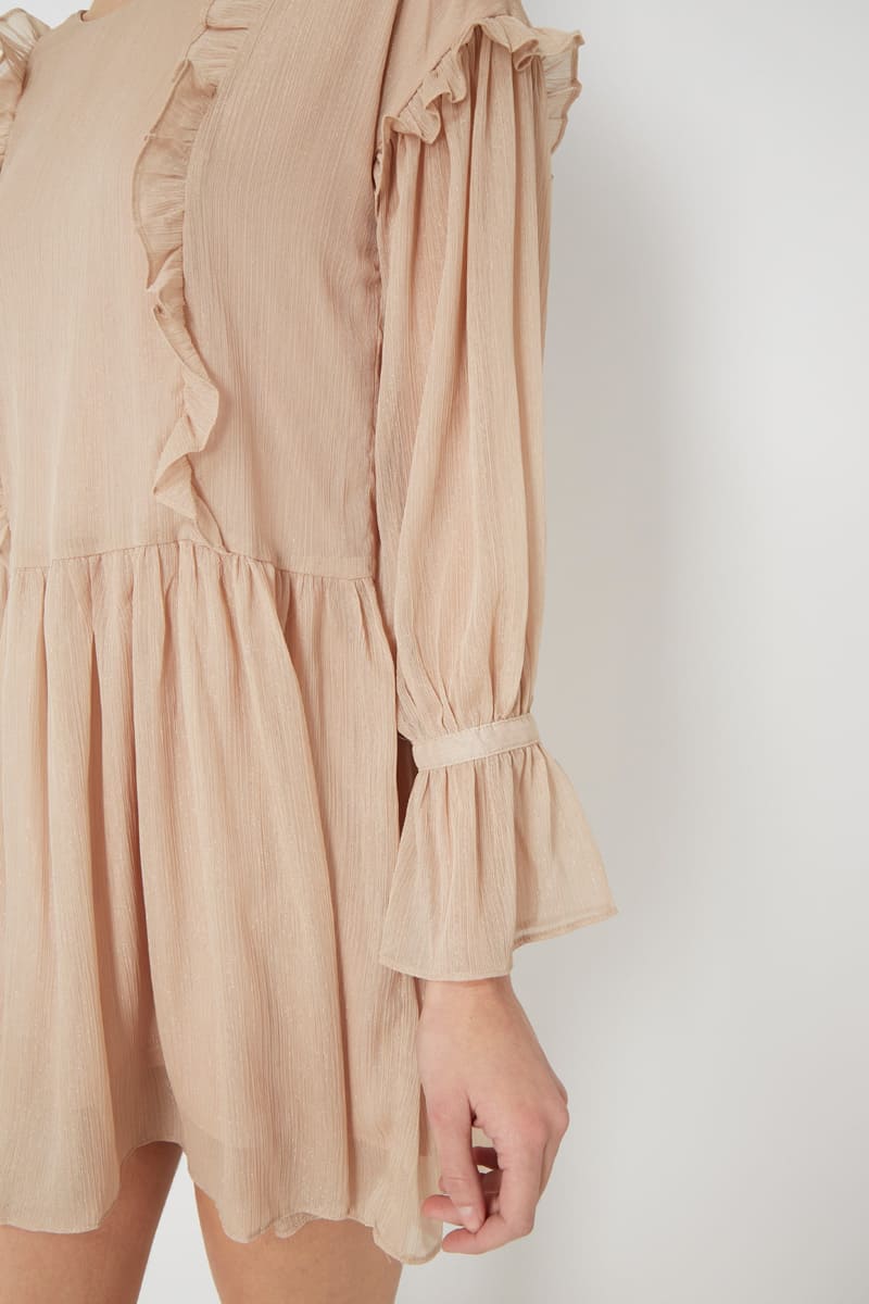 Vestido corto manga larga dress outfit La Morena LA-180358 volantes hilo metalizado forro integrado cuello redondo cierre botón trasero beige talla 38 elegante femenino cómodo versátil ✅Entrega 24/48h