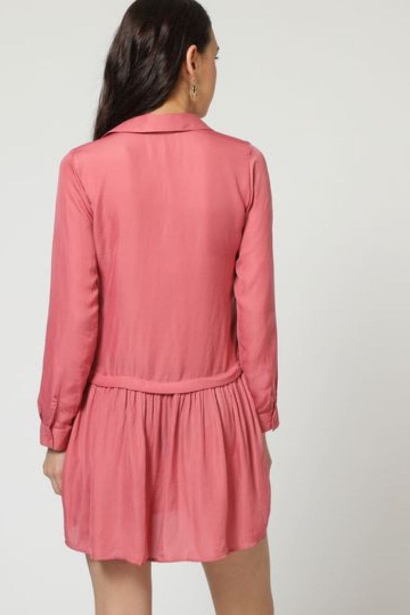Vestido camisero mujer, dress juvenil, corte relajado, manga larga, botones frontales, estilo casual elegante, color rosa, suave, cómodo, talla 38, ideal reuniones y salidas urbanas, fácil de combinar ✅Entrega 24/48h