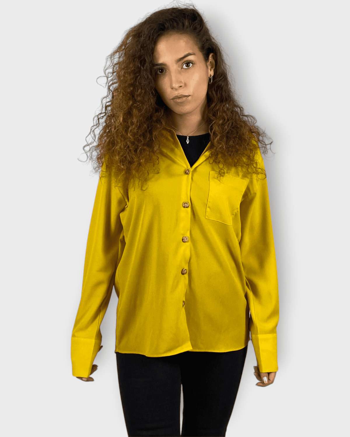 Blusa mujer, camisa fluida, elegante, corte recto, manga larga, bolsillo delantero, botones decorativos, cuello camisero, color amarillo, talla 38, ligera, cómoda, versátil, ideal oficina casual ✅Entrega 24/48h