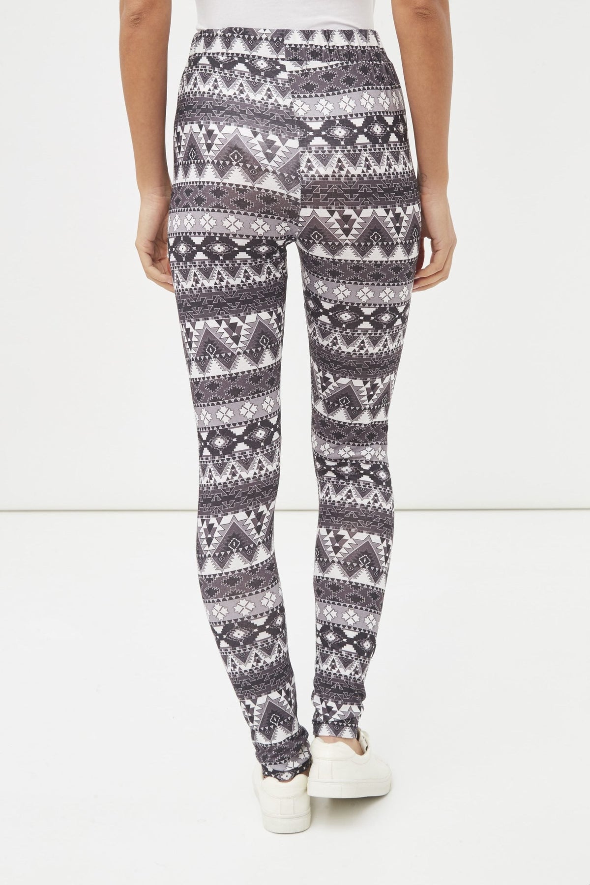 Leggings mujer tallas grandes, pantalón stretch, diseño tribal blanco negro, elástico, suave, look moderno cómodo, ideal outfits urbanos, fácil combinar blusas y deportivas, talla 38, moda versátil diaria✅Entrega 24/48h