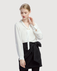 Blusa femenina elegante, top manga larga, cuello lazo metálico, textura suave, corte regular, estilo oficina, casual, color blanco, talla 36, combina con faldas o pantalones, sofisticada y cómoda ✅Entrega 24/48h