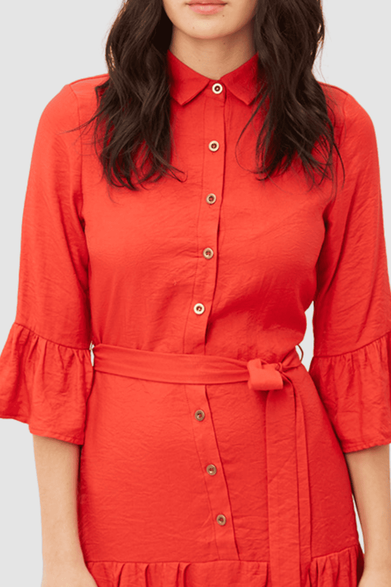 Vestido corto camisero femenino dress LA-260926 tiras anudables cintura cierre botones volantes manga 3/4 diseño elegante casual color rojo talla 38 cómodo versátil moda actual outfit ideal verano primavera ✅Entrega 24/48h