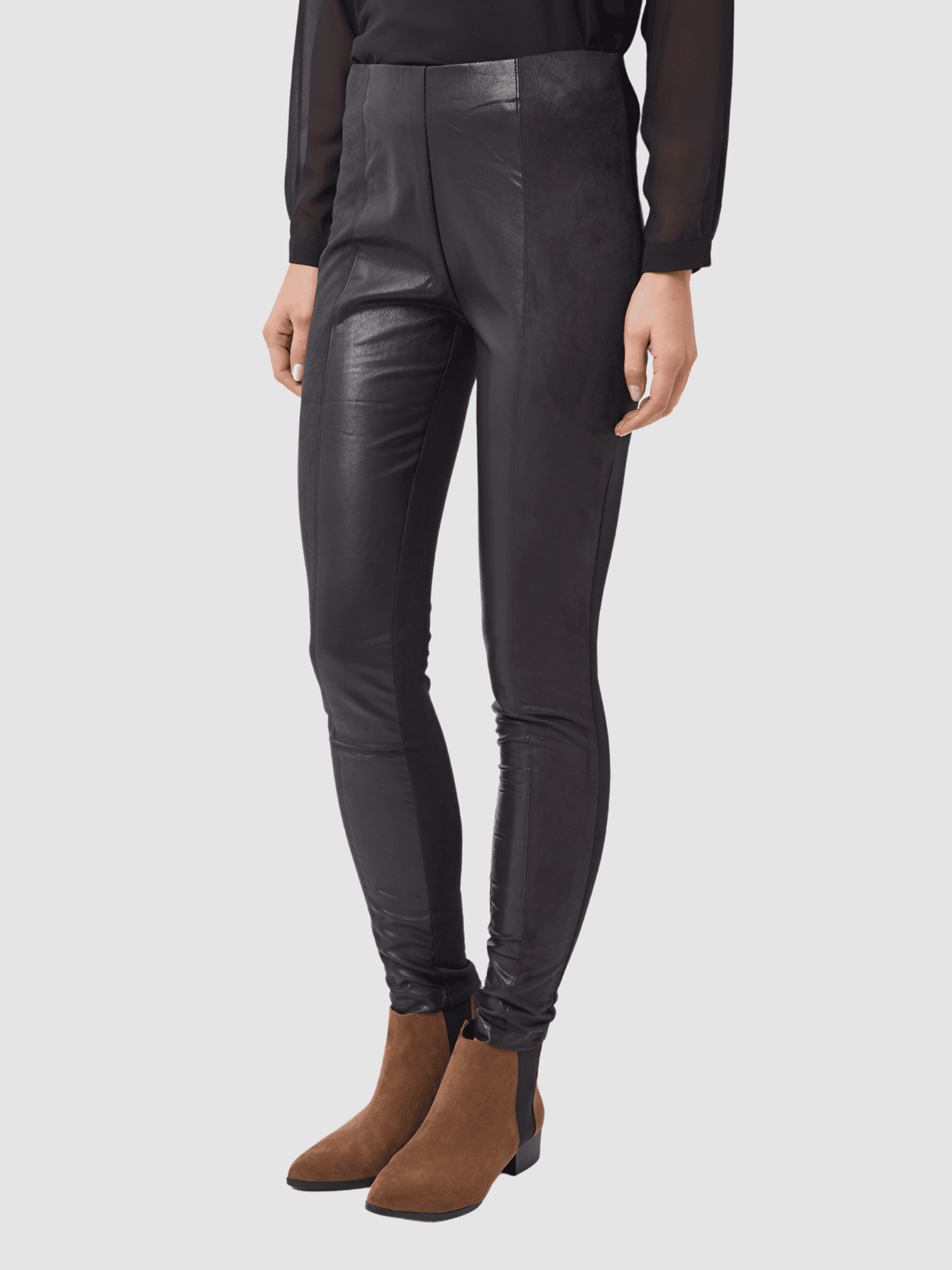 Leggings mujer efecto cuero pantalón slim fit elegante sofisticado tiro alto modelo versátil look urbano noche acabado sedoso color negro talla 38 cómodo favorecedor ✅Entrega 24/48h