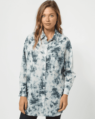 Blusa mujer camisa estampada botones diseño tie dye manga larga bolsillos corte recto cuello camisero azul talla 38, ideal oficina casual elegante, cómoda versátil fácil combinar ✅Entrega 24/48h